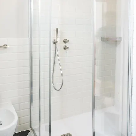 Maggiore Gem Crystal Appartement *